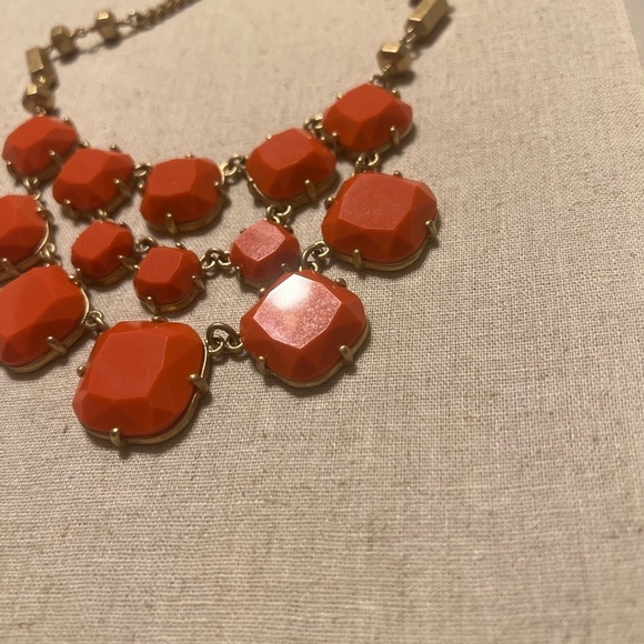 Stella & Dot Coral Bib Necklace - Picture 12 of 13